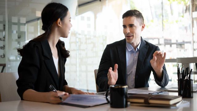 Reserve sessões de coaching online e presencial com coaches profissionais na Dkoach